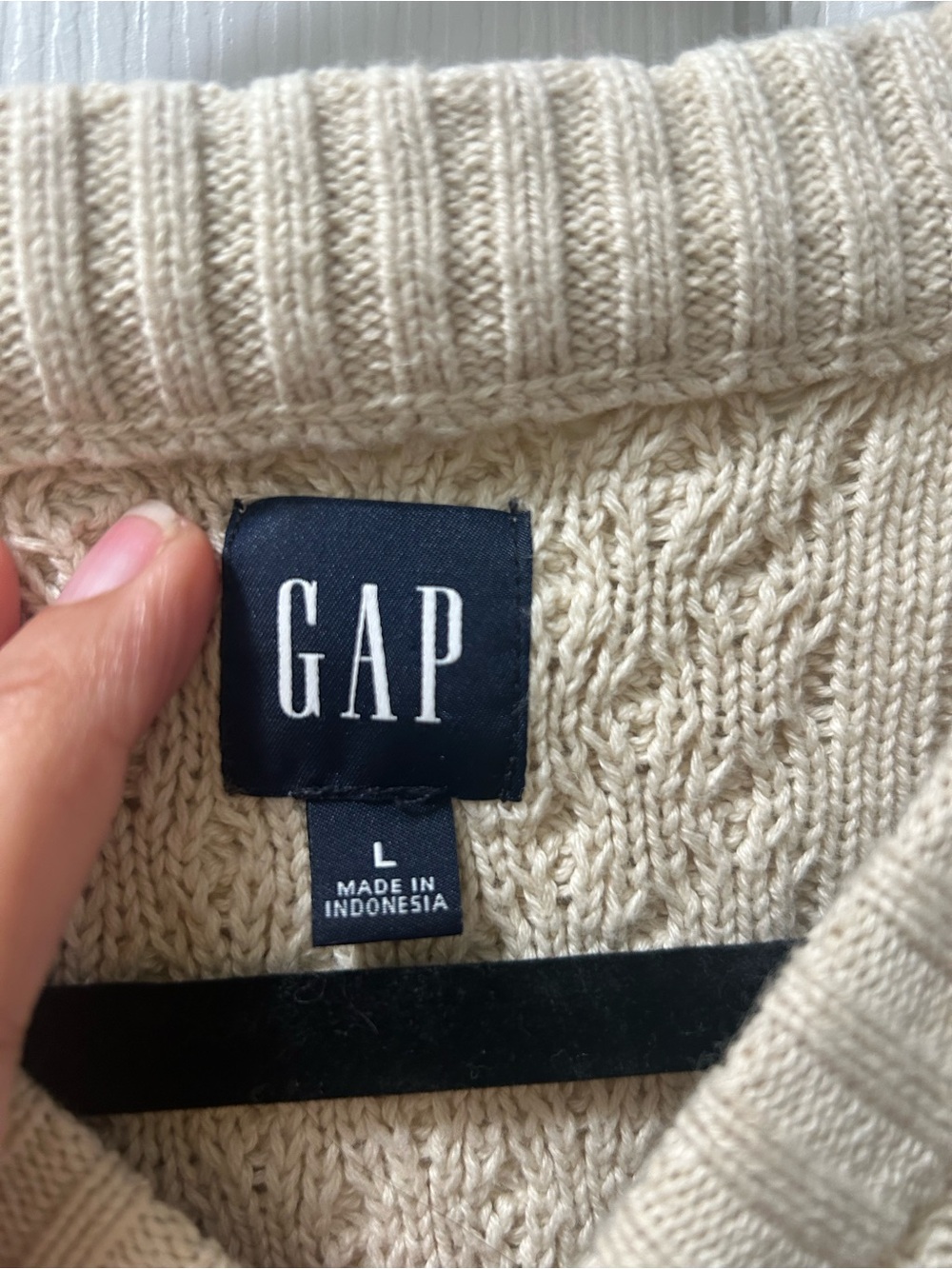 GAP 100% Cotton Cream Cable Knit Sweater Large L Crewneck - Picture 4 of 5
